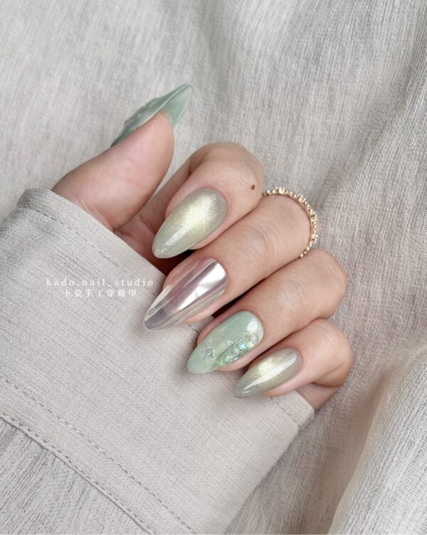 浮翠 Floating Jade