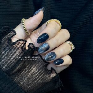 藏金 Gilded Obscura