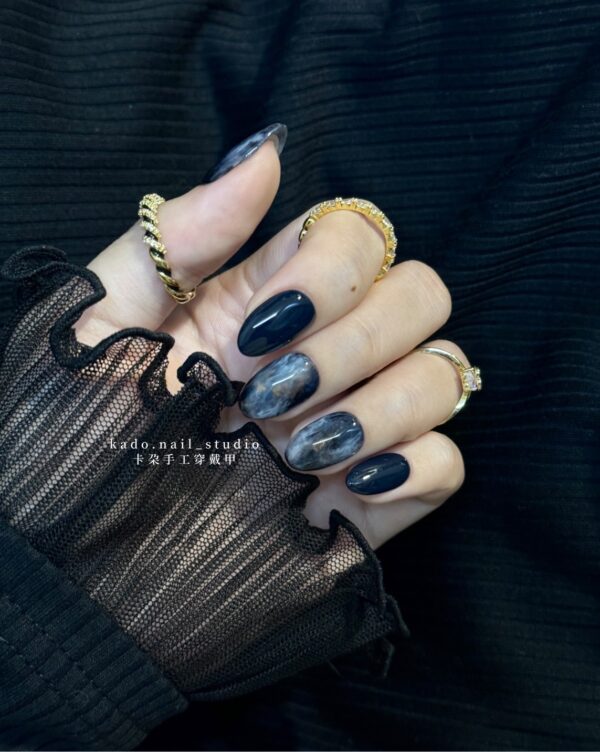 藏金 Gilded Obscura