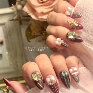 轉轉雪花 Spinning Snowflakes